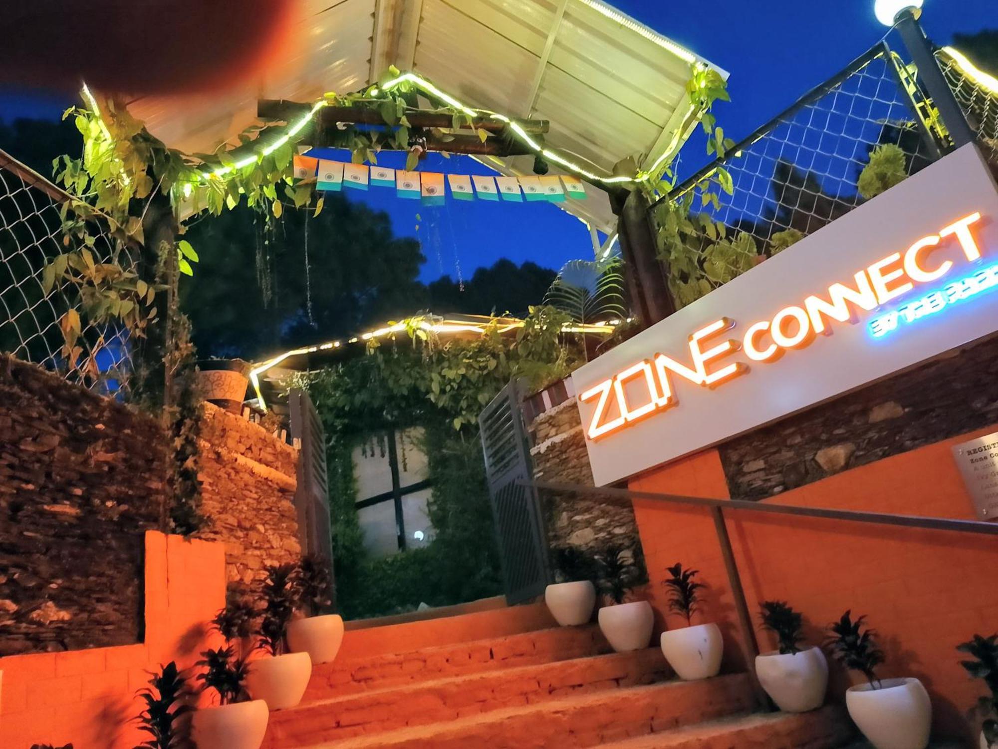 Готель Zone Connect By The Park, Лансдаун Екстер'єр фото